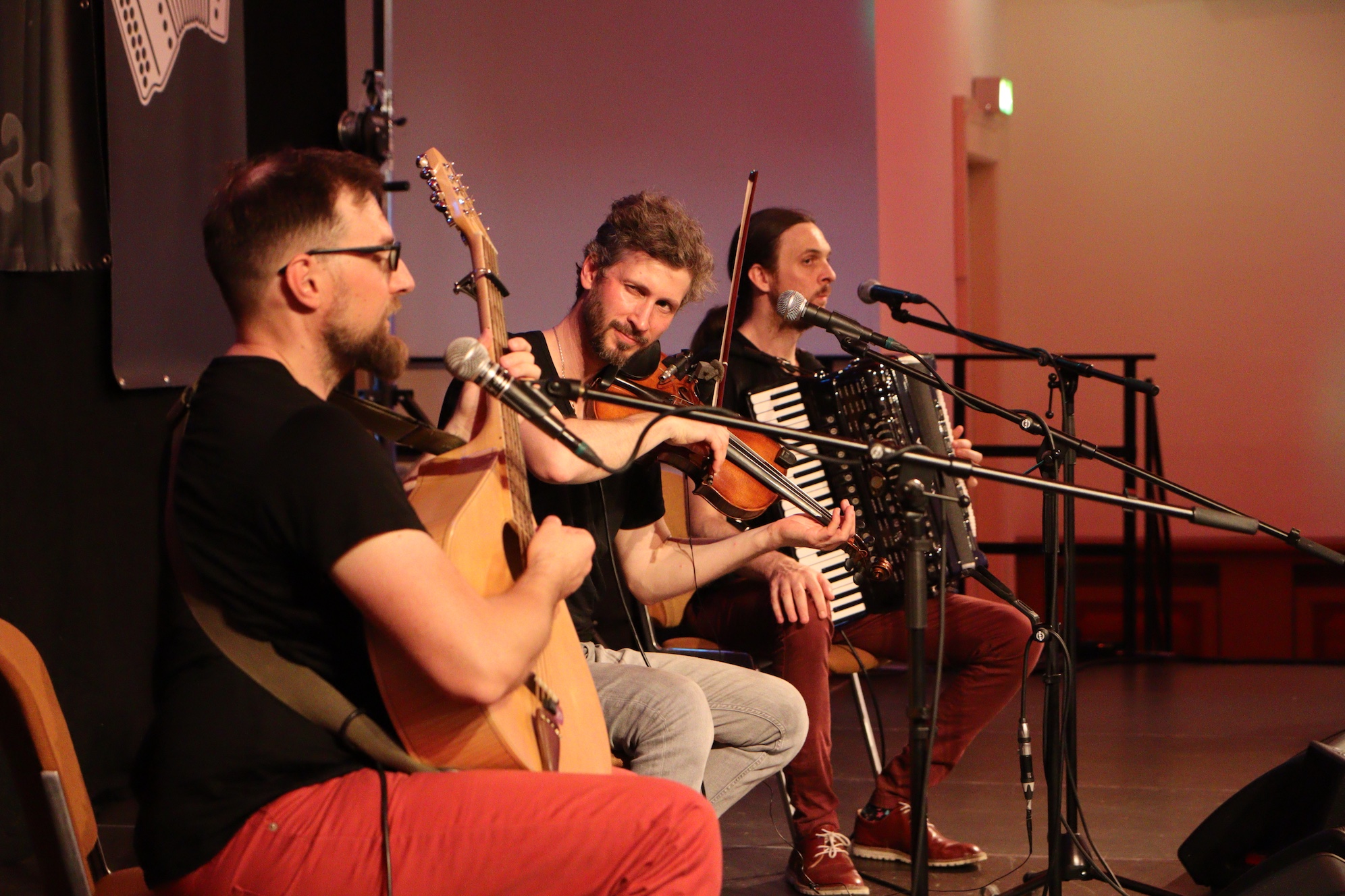 Honza with BAL LAB during balfolk festival Dañserla in Erlangen | Photo: Loes van Schaijk