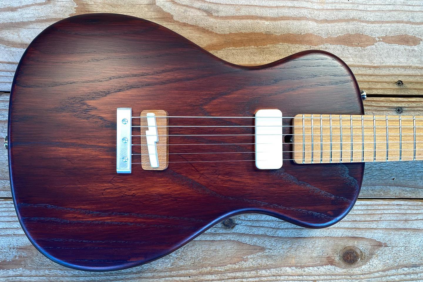 The body of the Weir Guitars Poorboy