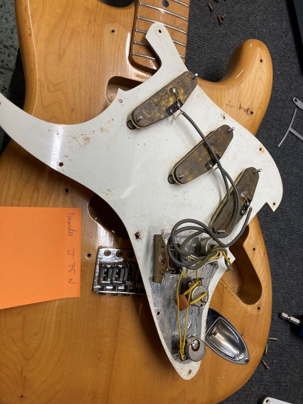 Electronics of an old Fernandes Stratocaster