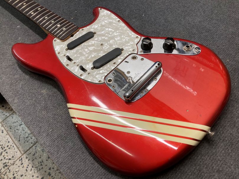 Fender Mustang from the CBS era