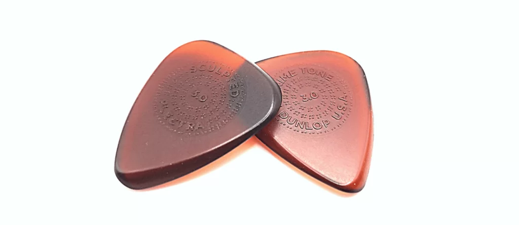 An alternative to a 35$ guitar pick.