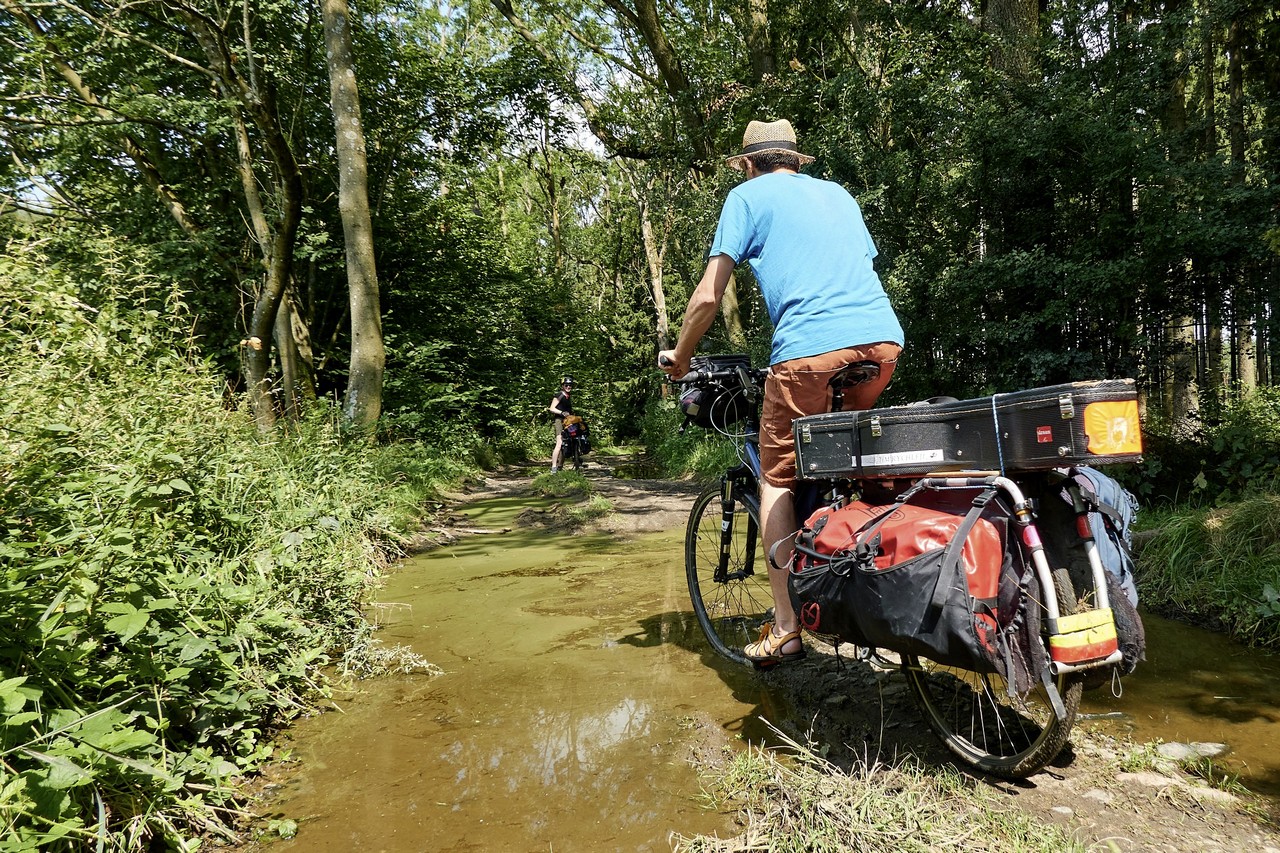 "We'll cross that puddle when we get to it" | Photo: Štěpán Obdržálek