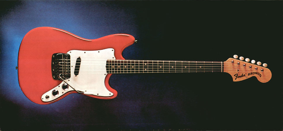 Fender Bronco | Photo: ydswd 2003 (Flickr)