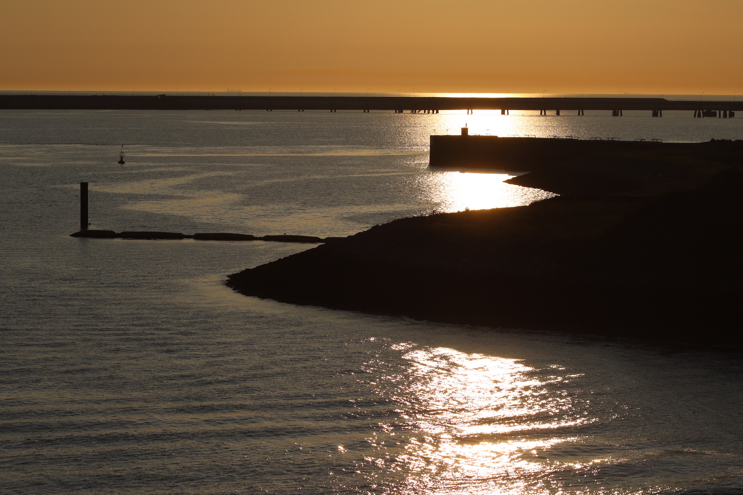 Sunset from the boat Dover-Dunkirk | Photo: Honza Bartošek