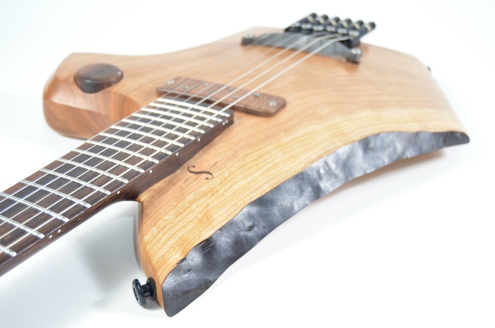 With Sankey guitars, the wood often influences the final shape of the instrument. | Photo: Web sankeyguitars.com