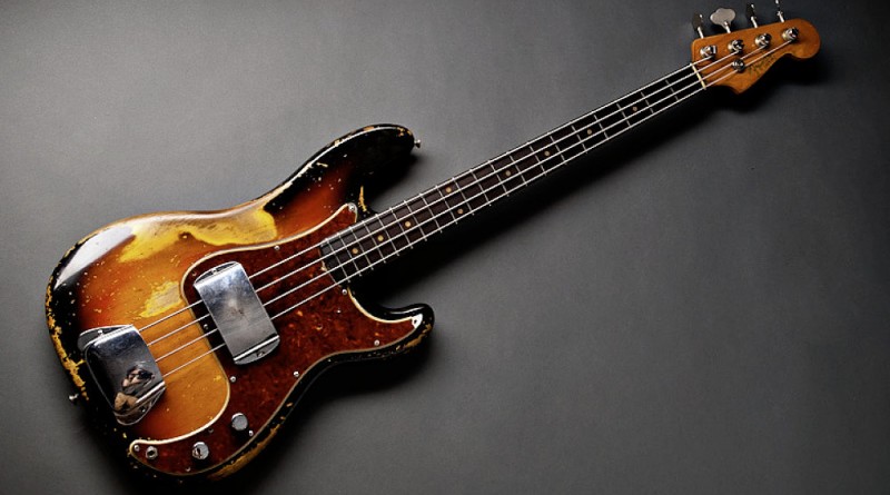 A vintage-style Precision-Bass 