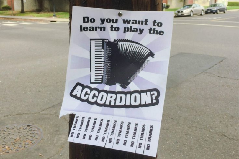If you're not looking for a band, sometimes you can have a lot of fun reading the ads. | Photo: Pinterest
