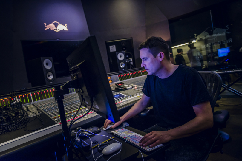 Tomáš Konůpka at Red Bull Studios Berlin | Photo: Lukyn Wagneter