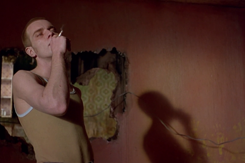 Ewan McGregor as Mark Renton. | Photo: screenshot from the movie Ewan McGregor as Mark Renton. | Photo: screenshot from the movie