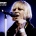 How is it possible that Sia is able to sing Chandelier live? | Foto: kris krüg