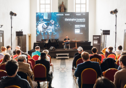 Christopher Lennertz at Composers Summit | Photo: www.klapper.cz / Composers Summit Prague