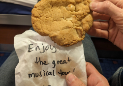 My friend and her children baked cookies for us. We are lucky bastards. I Photo: Honza Bartošek.