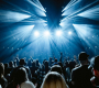 Under the "crew" there is a huge number of people who are involved in the realization of concerts or tours. Without them, even the biggest star wouldn't get a look in. | Photo: Bennie Bates (Unsplash)