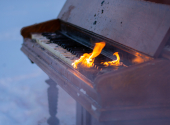 When you stop exhausting yourself by sweeping problems under the rug and battling yourself – and instead take the trash out of the basement and examine it –the path from burnout back to music doesn't have to be so thorny. | Photo: Unsplash