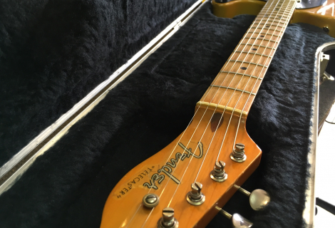 Fender's genius: to replace the neck, all you need is a screwdriver.