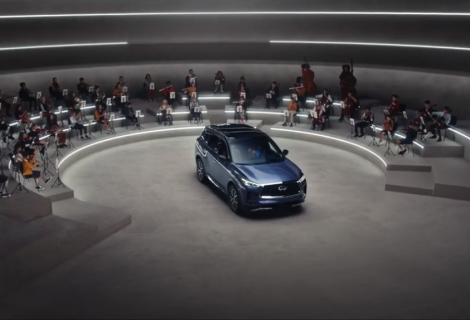What is the best way to sell a luxury SUV? Hire unsuspecting child musicians and make fun of them. Uh, but no one's laughing. | Photo: YouTube