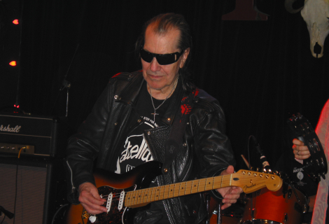 Link Wray in Seattle in 2005. | Photo: Eric Frommer via Wikimedia Commons (CC BY 2.0)
