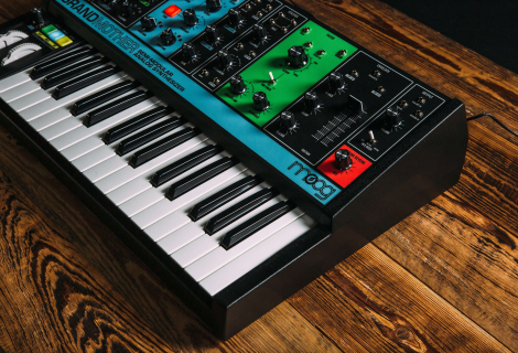 The Moog Grandmother