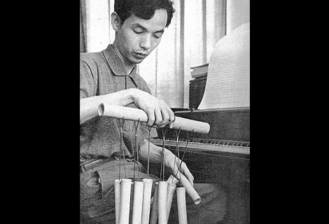 Japanese avant-garde composer Tōru Takemitsu. | Photo: Public domain (via Wikimedia Commons)