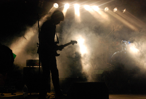 Achieving great live sound is all about preparation, balance, and a touch of insanity. I Photo: Creative Commons