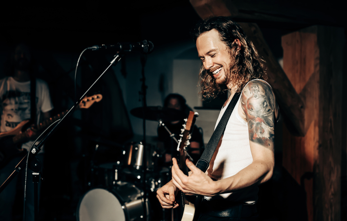 “I don't think I know anyone on the London scene with a smaller board than me, which I kind of like,” says Rufus Miller. | Photo: Milan Kruliš